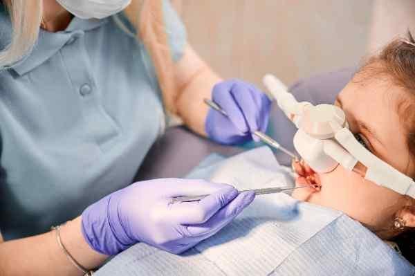 emergency dentist in Gravesend